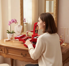 Classic Deluxe Vanity Case Make Up Kit